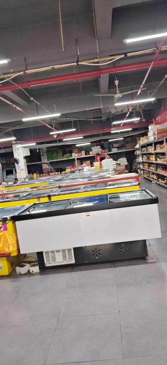 伟业菜市场门面转让