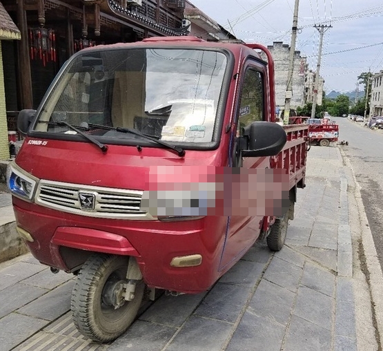 出售3年不到的三轮车