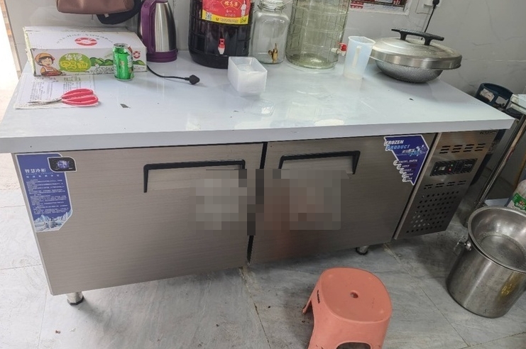 全新荣事达冷冻操作柜