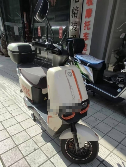 台铃电瓶车